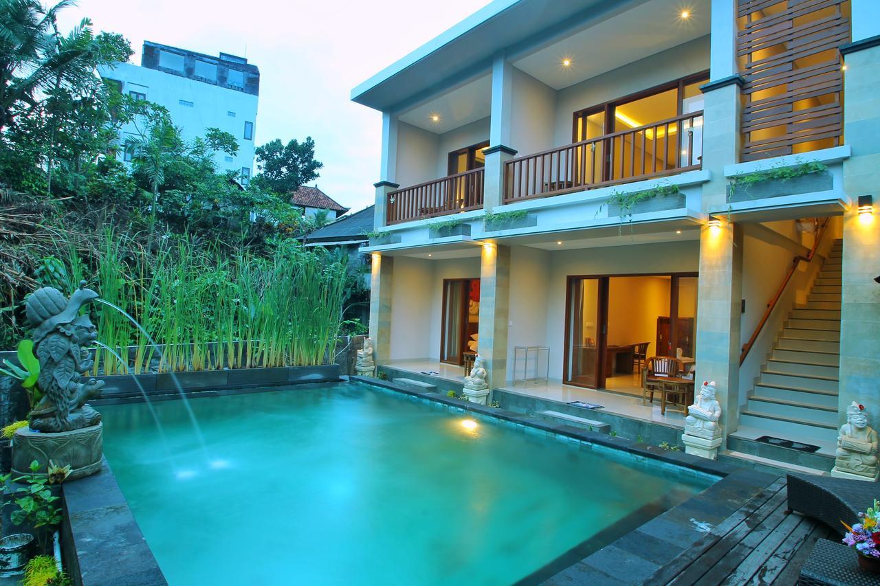 Dewi Putri House Hotel Ubud Exterior foto